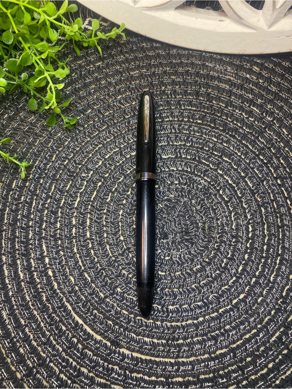 Sheaffer Touchdown Black Fountain‎ Pen with Silver Clip